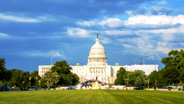 位于华盛顿特区的美国国会大厦的时间推移视图 时间的流转 — 图库视频影像