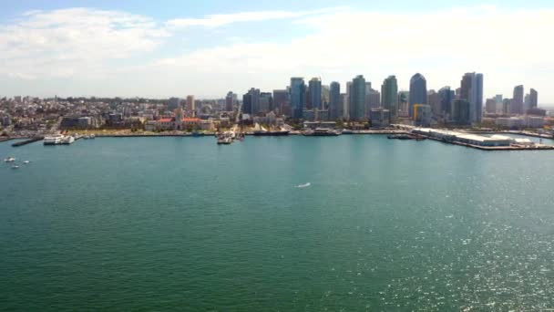 Aerial View San Diego Harbour Downtown Flying Docks Uss Midway — Stock Video