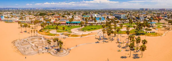 Vista Aérea Del Parque Skate Venice Beach Hermoso Día Soleado — Foto de Stock