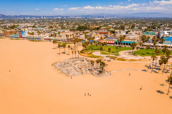 Vista Aérea Del Parque Skate Venice Beach Hermoso Día Soleado — Foto de Stock