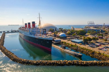10 Mayıs 2019. Long Beach, Ca. Long Beach 'teki Rms Queen Mary okyanus gemisinin muhteşem hava manzarası. Bir noktada dünyanın en büyük yolcu gemisi..