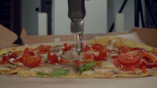 Pizza Italiana Casera Macro Vista Cerca Detalles Los Ingredientes Tiempo — Vídeo de stock