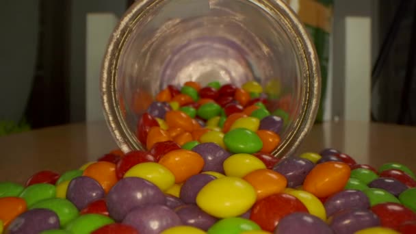 Voyage Macro Gros Plan Sur Une Pile Bonbons Chocolat Colorés — Video