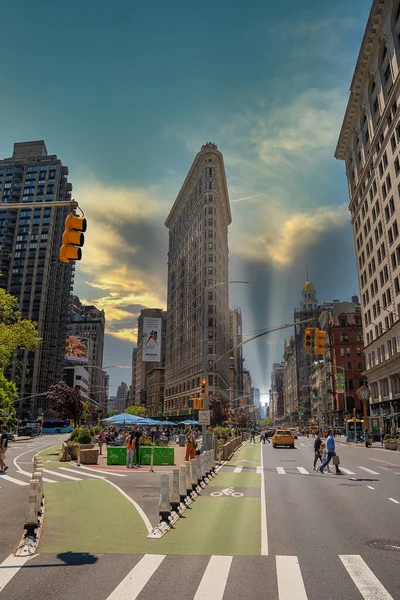 New York City Abd Mayıs 2019 Düz Demir Bina Cephesi — Stok fotoğraf