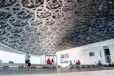 Abu Dabi, Birleşik Arap Emirlikleri, 20 Mayıs 2020: Louvre Müzesi, Abu Dabi, 