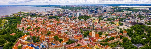 Tallinn Egy Középkori Város Észtországban Baltikumban Légi Kilátás Régi Város — Stock Fotó