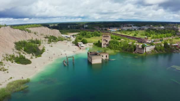 Abandonada Pedreira Rummu Estónia Vista Panorâmica Terra Montanha Areia Branca — Vídeo de Stock