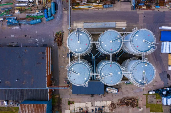 Vista Aérea Industria Barriles Petróleo Tambores Químicos Apilados Tanque Químico —  Fotos de Stock