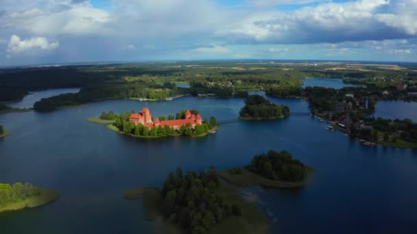 Trakai Kalesi Galve Gölü Nde Bulunan Ortaçağ Gotik Adası Kalesi — Stok video