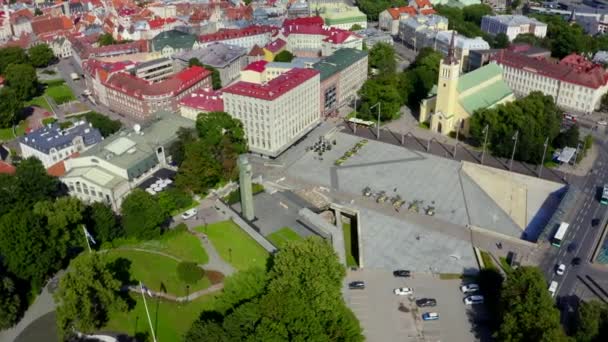 Flygfoto Över Frihetstorget Vid Skymningen Tallinn Estland — Stockvideo