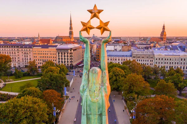 Riga July 2020 Amazing Aerial View Statue Liberty Milda Riga — Stock Photo, Image