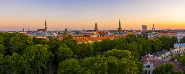 Gyönyörű Légi Panoráma Riga Központjában Vansu Híd Felett Daugava Folyó — Stock Fotó