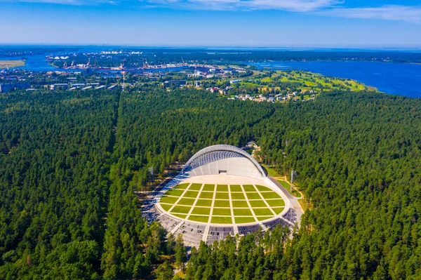 Vista Aérea Del Gran Bandstand Mezaparks Riga Letonia Hermoso Nuevo —  Fotos de Stock