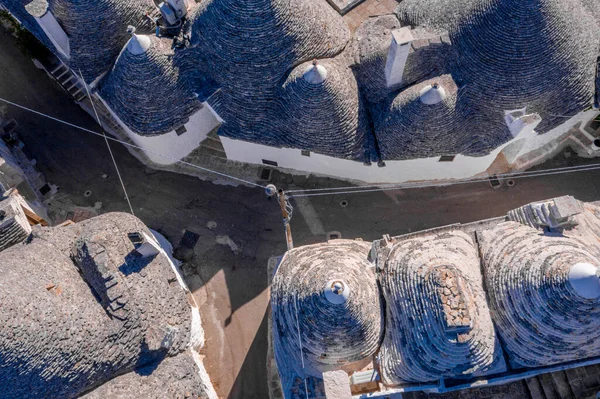 Αεροφωτογραφία Των Παραδοσιακών Σπιτιών Trulli Στο Arbelobello Επαρχία Bari Περιφέρεια — Φωτογραφία Αρχείου