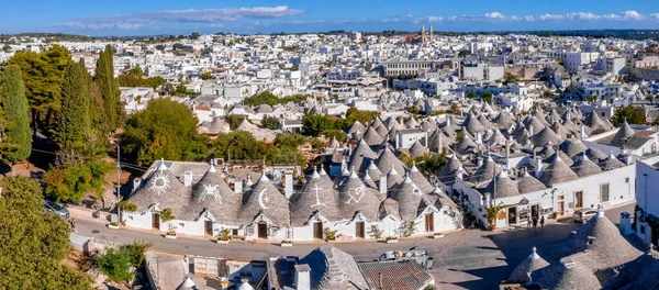 Panoramatický Pohled Tradiční Trulliho Domy Arbelobellu Provincie Bari Region Puglia — Stock fotografie