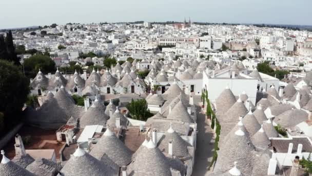 Alberobello Bari Puglia Bölgesindeki Geleneksel Trulli Evlerinin Güzel Hava Manzarası — Stok video