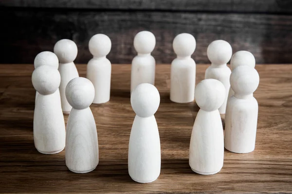 Conceito Empresarial Social Figuras Genéricas Agrupadas Círculo Durante Uma Reunião — Fotografia de Stock