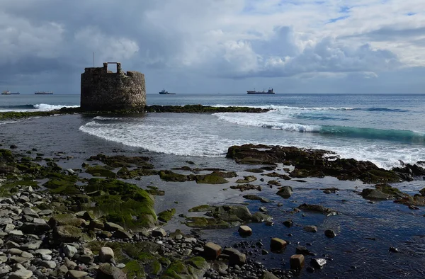 Coast Low Tide Old Defense Tower Sea San Cristobal Gran — Stock Photo, Image