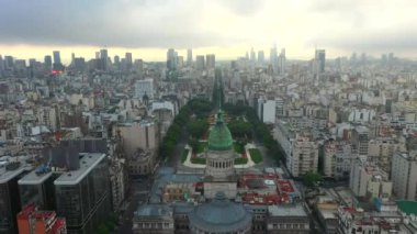 Arjantin Ulusal Kongresi Sarayı 'nın havadan drone görünümü. Buenos Aires.