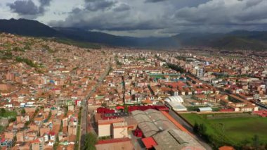 Eski bir şehir Cusco Hava drone görünümü-Inca uygarlığının başkenti. Peru, Güney Amerika.