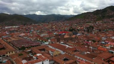 Eski bir şehir Cusco Hava drone görünümü-Inca uygarlığının başkenti. Peru, Güney Amerika.