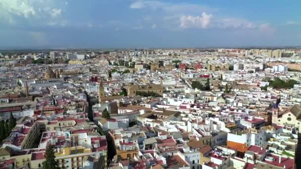 Flygbild över Sevilla, Andalusien, Spanien. Sommar, 2019 — Stockvideo