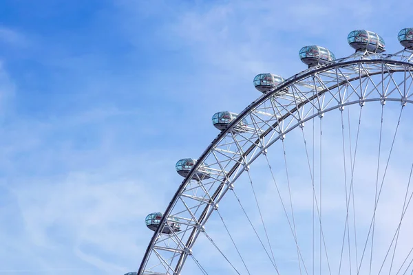 LONDON, UNITED KINGDOM - MAY 6: Detail of London Eye on May 6, 2011 in London, UK. London Eye is the tallest Ferris wheel in Europe at 135 meters — Stock Photo, Image