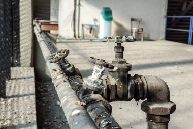 borudan su temini, her iki eski pas korozyon