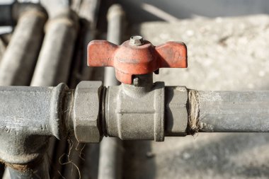 borudan su temini, her iki eski pas korozyon