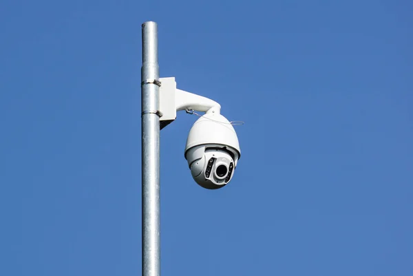 Aparatu bezpieczeństwa, który widzi 360 na słup światła — Zdjęcie stockowe