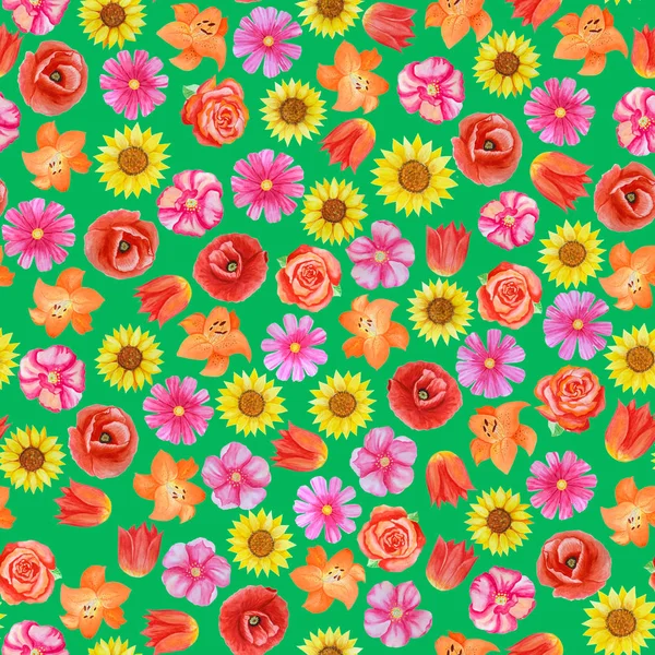 Χωρίς ραφές floral μοτίβο σε πράσινο φόντο. Διαφορετικά φωτεινά λουλούδια. — Φωτογραφία Αρχείου
