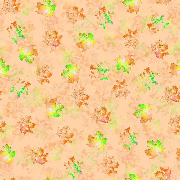 Seamless texture of watercolor multicolored spots on an orange background. Abstract pattern of prints of maple leaves for design, textile, decoration. — Stock Photo, Image