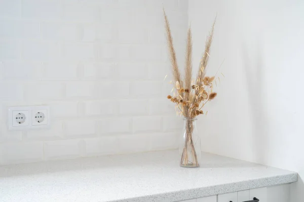 Dry Flowers Countertop — Stock Photo, Image