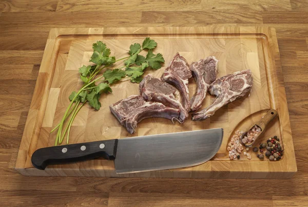 kuzu karşılamak kaburga