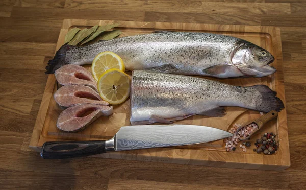 Balık kesme tahtası