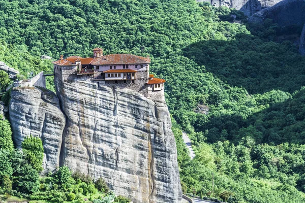 Les Monastères Des Grands Météores Sont Construits Sur Hautes Falaises — Photo