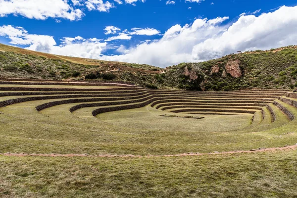 Soustředných Terasami Inků Moray Sloužila Jako Zemědělská Laboratoř Pro Staré — Stock fotografie