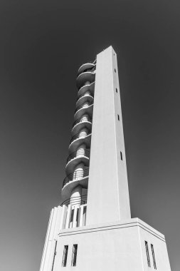 Büyük bir spiral merdiven modern bir tarzda inşa beyaz deniz feneri üst yol açar. Deniz feneri Tenerife Kuzey kıyısında yer almaktadır.