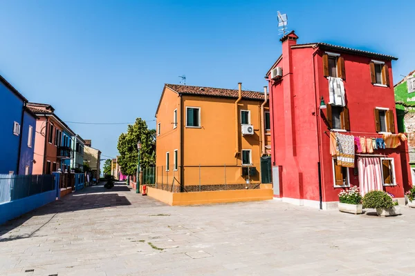 Maisons Colorées Deux Étages Sur Les Rues Étroites Île Burano — Photo