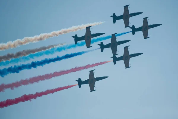 Fumée Colorée Sous Forme Drapeau National Est Libérée Par Équipe — Photo