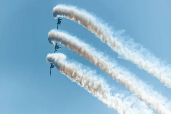 Groupe Vieux Avions Pistons Participe Des Démonstrations Salon Aérien International — Photo