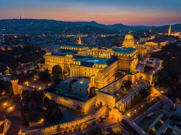 Будапешт Венгрия Воздушный Вид Знаменитый Будский Замок Королевский Дворец Синий — стоковое фото