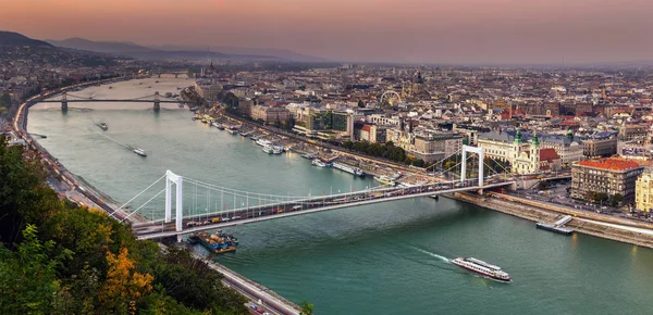 Budapest Magyarország Budapest Légi Panorámás Skyline Naplemente Erzsébet Bridge Erzsébet — Stock Fotó