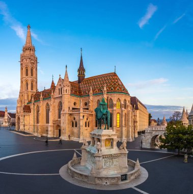 Budapest, Hungary - The beaoutiful Matthias Church (Matyas templom) at sunrise with clear blue sky clipart