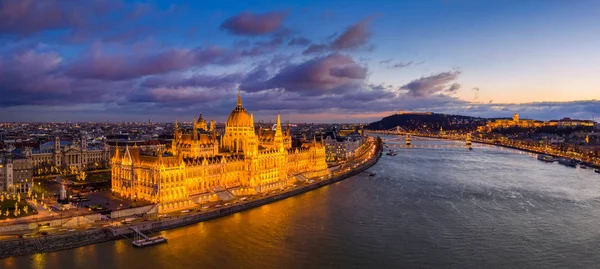 Budapest Magyarország Légi Panoráma Gyönyörű Magyar Parlamentre Széchenyi Lánchíddal Budai — Stock Fotó