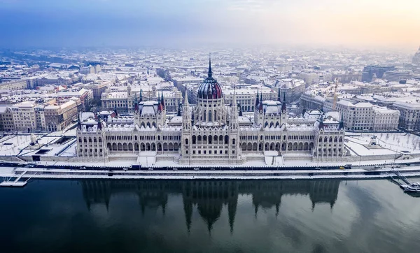 Budapeszt Węgry Widok Lotu Ptaka Piękny Śnieżny Parlamentu Węgier Panoramę — Zdjęcie stockowe