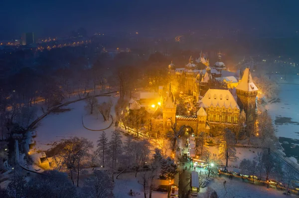 Budapest Hungary Aerial View Snowy Vajdahunyad Castle City Park Lovely — Stock Photo, Image