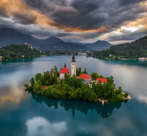 Bled Szlovénia Drámai Égbolt Felhők Bled Felett Blejsko Jezero Mária — Stock Fotó