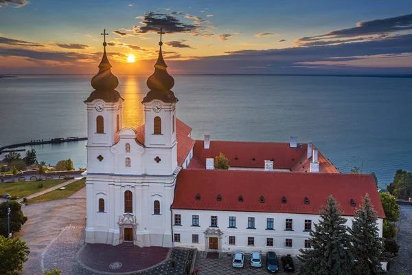 Tihany Maďarsko Letecký Pohled Slavný Benediktinský Klášter Tihany Tihany Abbey — Stock fotografie