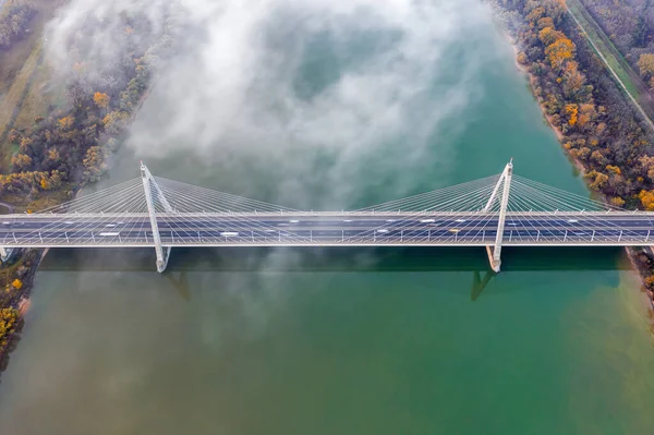 Βουδαπέστη Ουγγαρία Αεροπλάνο Άποψη Της Γέφυρας Megyeri Μεγαλύτερη Γέφυρα Της — Φωτογραφία Αρχείου